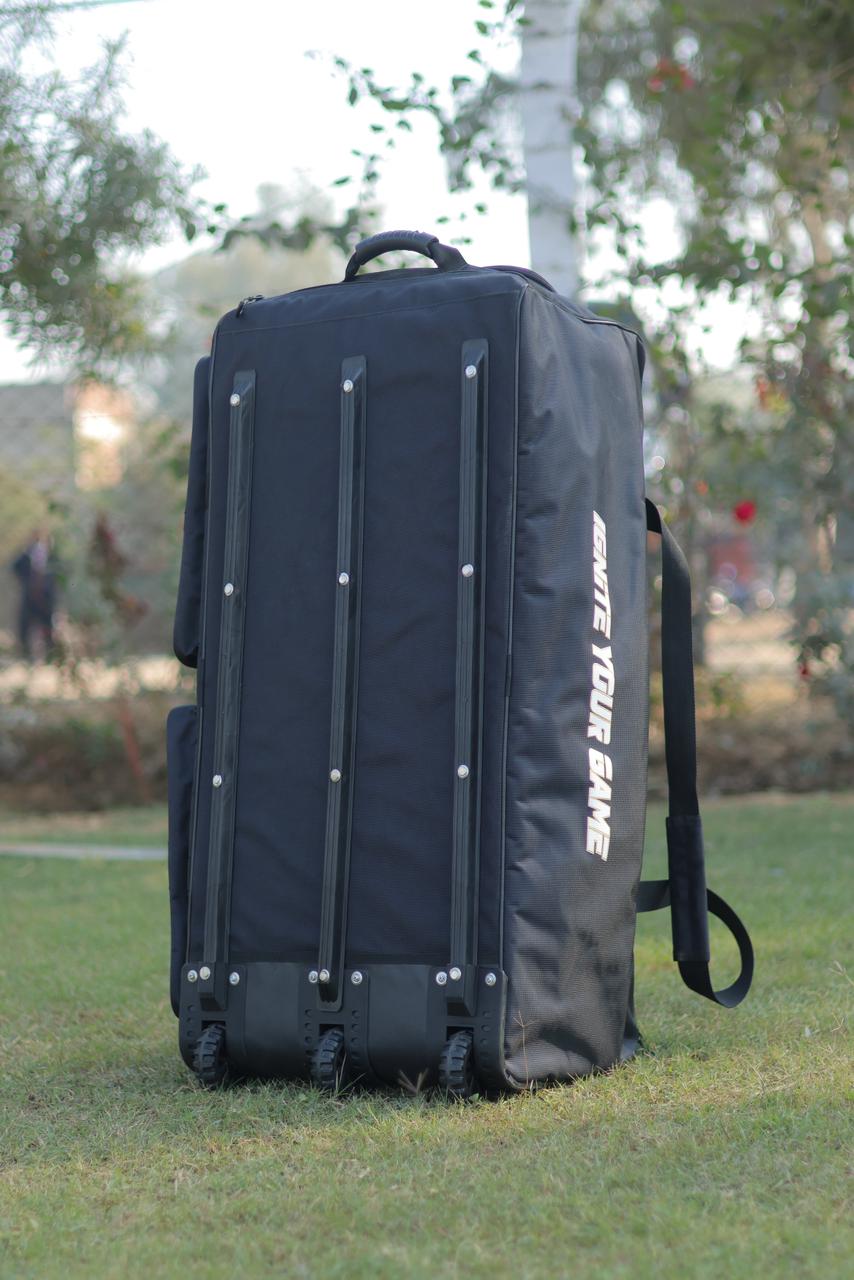KG Legacy Wheelie Kit Bag
