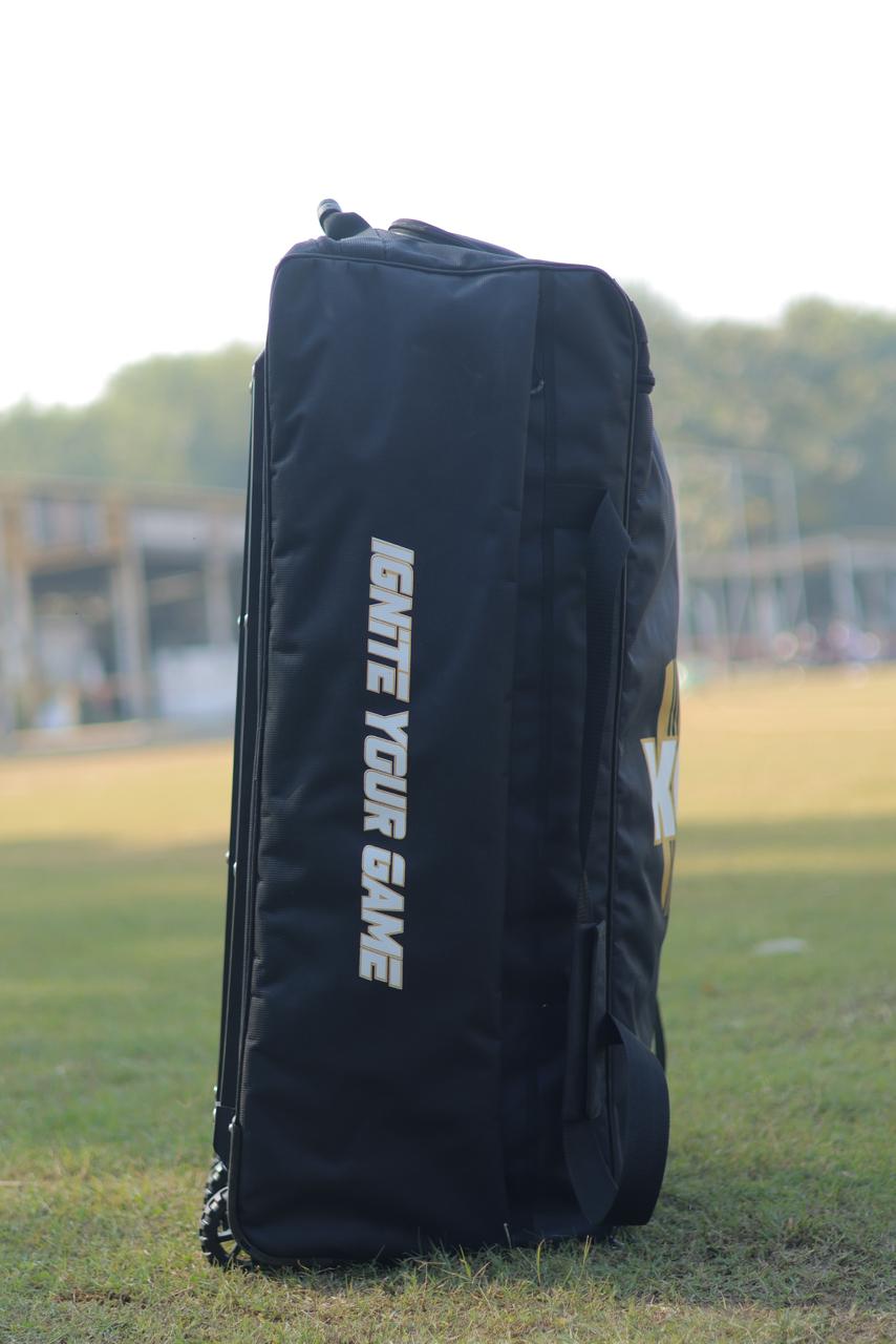 KG Legacy Wheelie Kit Bag